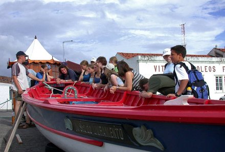 Azoren mit Kindern - Unsere Azoren For Family-Reiseleiterin - Silke von Tourbalance - Gruppe auf Boot