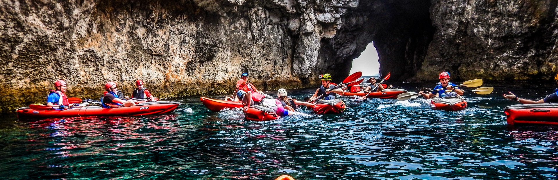 Abenteuerurlaub mit Kindern - Geheimtipp Urlaub mit Kindern - Kajakfahren auf Malta