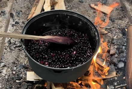 Schweden for family - Schweden Sommer -  Beeren kochen