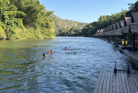 Thailand Familienreisen - Thailand Family & Teens - Floating im Fluss