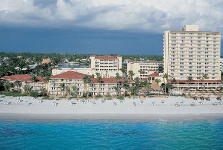 Florida Rundreise mit Kindern - Naples LaPlaya Beach - Außenansicht