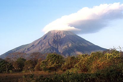 Nicaragua mit Kindern - Familienreise Nicaragua und Costa Rica - Vulkanlandschaft