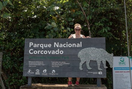 Costa Rica mit Jugendlichen - Schild Corcovado Nationalpark