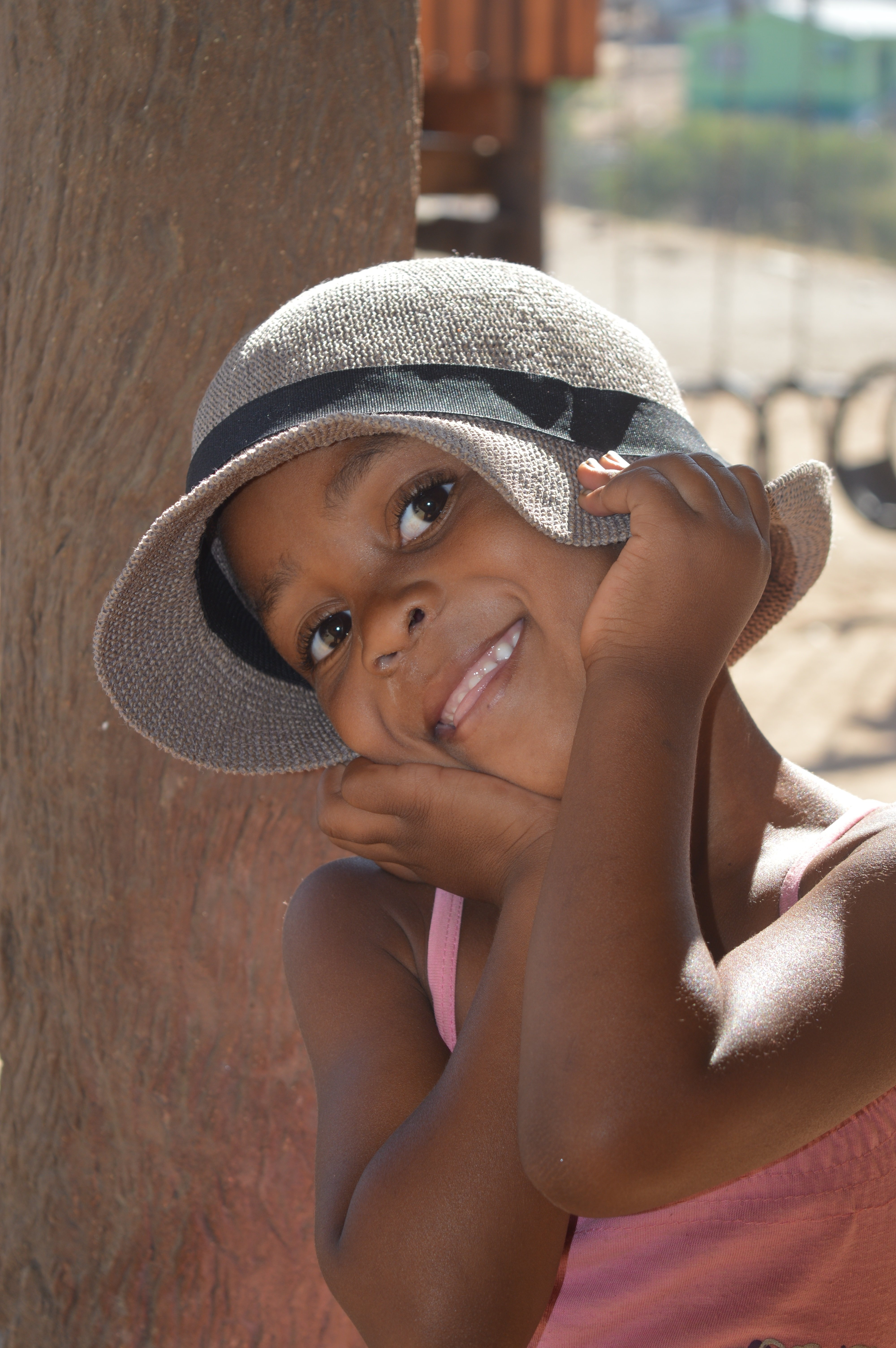 Namibia mit Kindern  - Mammadù Hilfsprojekt - Mädchen
