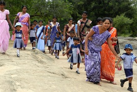 Sri Lanka mit Kindern - Familienreise Sri Lanka - Einheimische