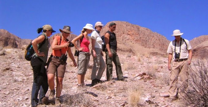 Namibia mit Kindern - Tipps zum Outdoor-Urlaub mit der ganzen Familie - Gruppe in Namibia