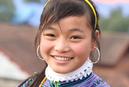 Vietnam mit Baby - Vietnam mit Baby und Kind -  Erlebnisbericht - einheimisches Mädchen lächelt