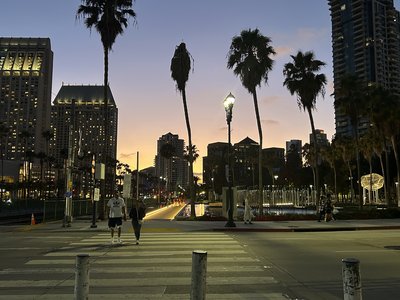 USA Reise mit Kindern - Sonnenuntergang in der Stadt - Bewertung USA Reise mit Kindern - Sonnenuntergang in der Stadt - Bewertung