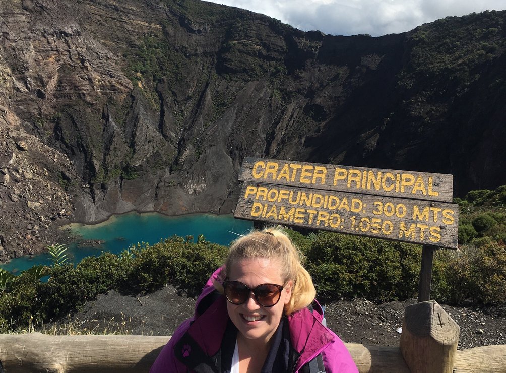 Costa Rica mit Kindern - Reisemanagerin Elena Gahr am Irazu