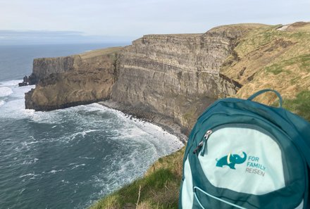 Irland mit Kindern Tipps - Irland mit Kindern Erfahrungen - Cliffs of Moher - FFR-Rucksack