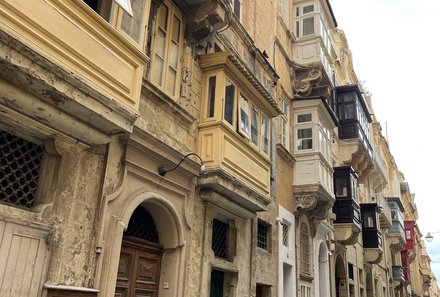 Malta Familienreise - Malta for family - Rallye durch Valletta - Straße von Valletta