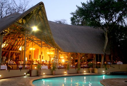 Botswana Familienurlaub - Botswana for family individuell - Chobe Safari Lodge Außenansicht