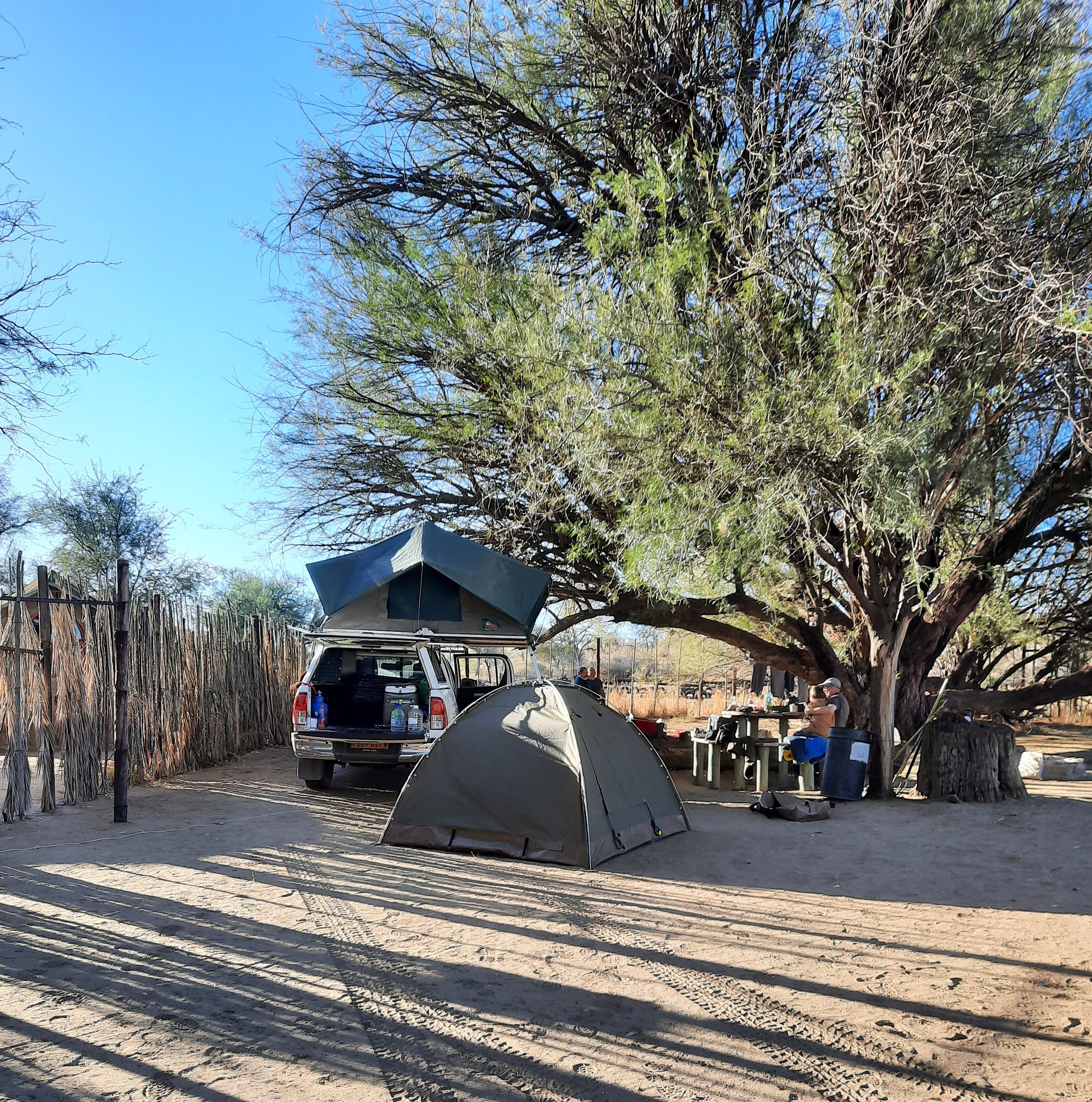 Namibia Selbstfahrerreise mit Kindern - Namibia Dachzelt Erfahrungen mit Kindern - Camping Düsternbrook