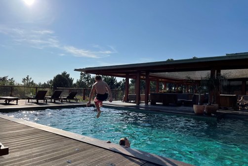 Portugal for family - Reisebericht - Hotel Feel Viana - Pool