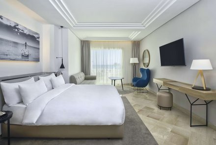 Tunesien Familienreise - Tunesien for family - Radisson Blu Palace Resort Thalasso Djerba - modernes Zimmer