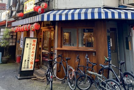 Japan for family individuell - Osaka - Restaurant und Fahrräder