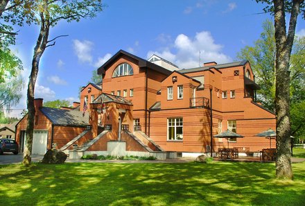 Baltikum Familienreise - Baltikum Family & Teens - Villa Alberta - Außenansicht
