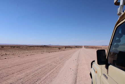 Familienreise Namibia - Namibia for family - Pinke Landschaft