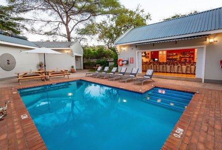 Botswana Familienreise - Botswana Family & Teens  - Phezula Guest Lodge - Pool