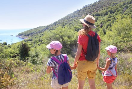 Kroatien Urlaub mit Kindern - Kroatien mit Kindern - Ausblick auf Küste von Istrien