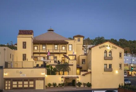 USA Familienreise - USA Westküste for family - Sonora - The Sonora Inn - Außenansicht