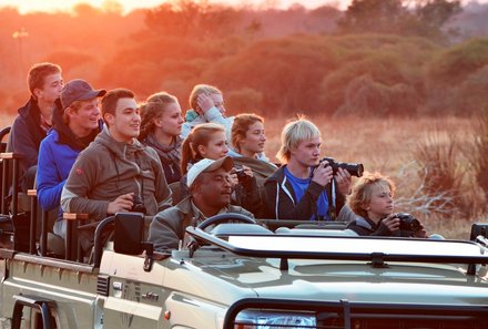 Südafrika mit Kindern - Makutsi - Südafrika Familienreise - Jeep-Safari