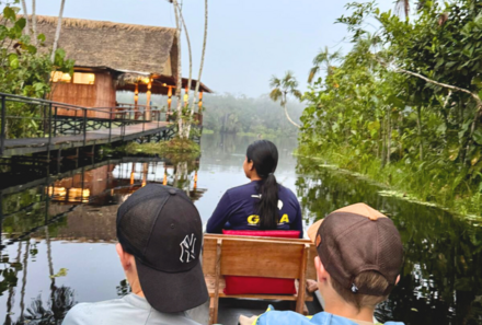 Familienreise Galapagos und Ecuador - Galapagos Family & Teens - Verlängerung Amazonas - Sacha Lodge Kanufahrt mit Kindern