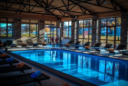 Georgien Familienreise individuell - Schuchmann Wines Hotel - Innenpool